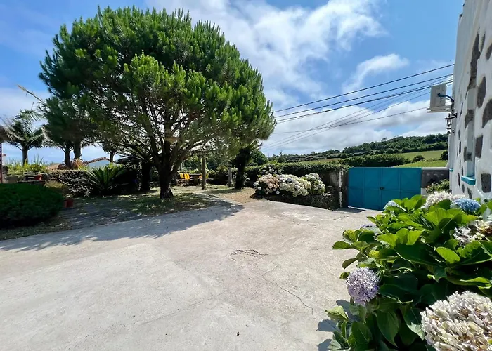 Az Solar And Secret Garden